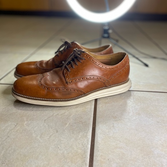 Cole Haan Original Grand Wingtip - Chestnut Brown 
Men’s size 10 - Picture 2 of 7